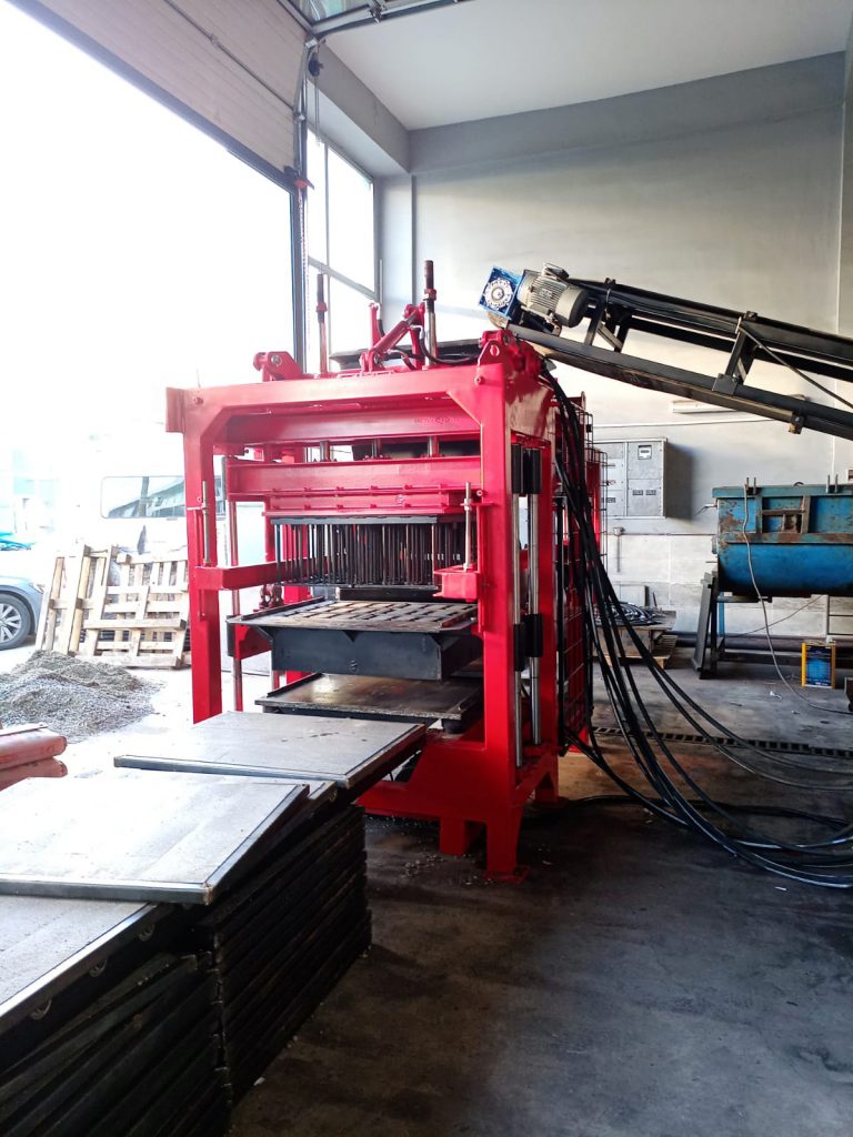 Machine à Fabrication à Brique Au Mali